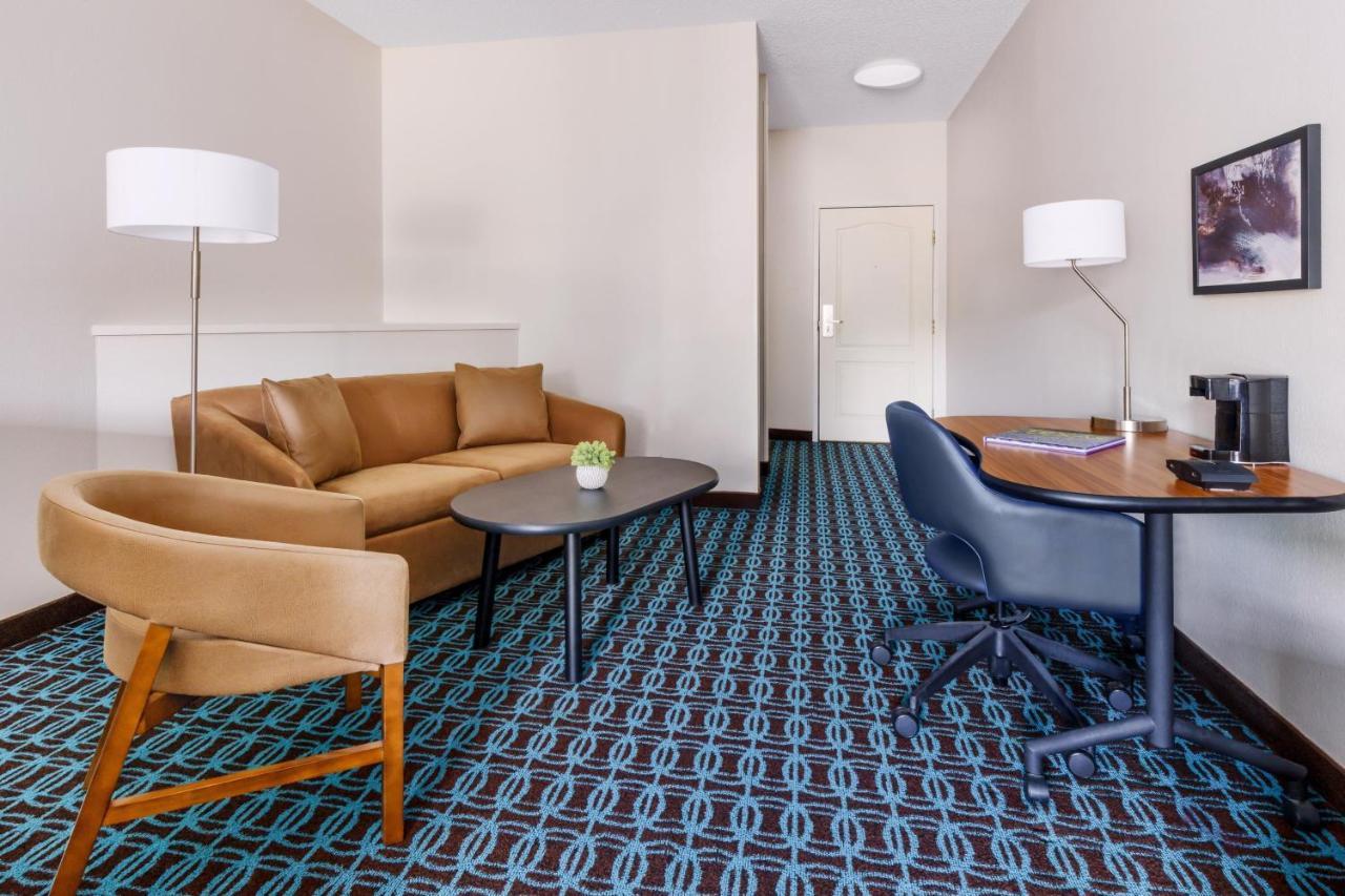 Fairfield Inn And Suites By Marriott Houston The Woodlands Esterno foto