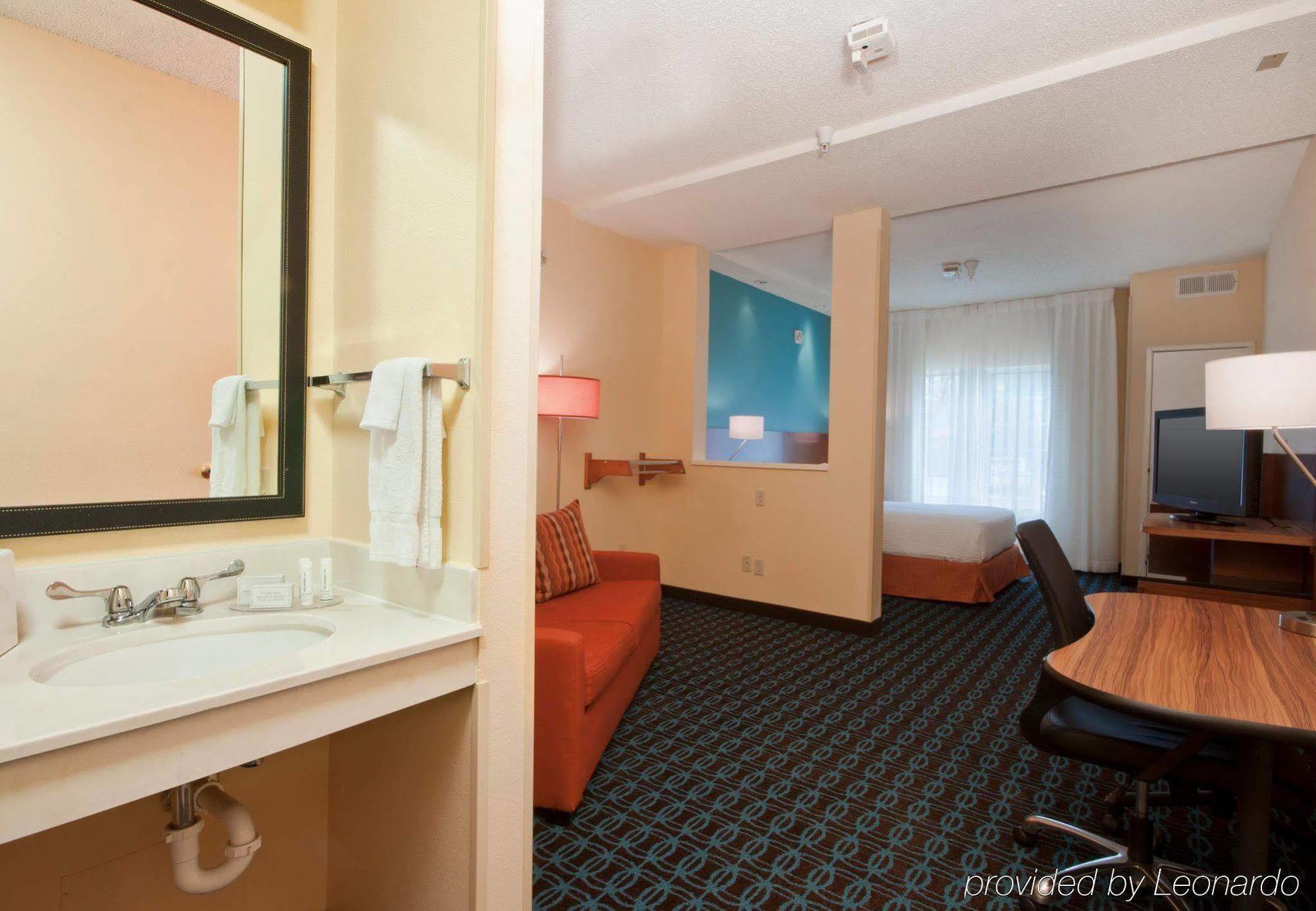 Fairfield Inn And Suites By Marriott Houston The Woodlands Esterno foto
